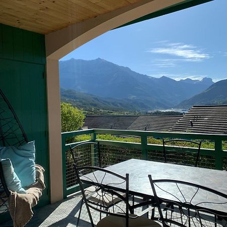 Maison De Montagne Au Bord Du Lac Le Sauze-du-lac Luaran gambar